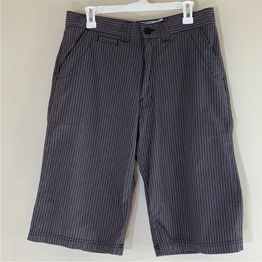 AVIREX Men’s-32 Cotton Stripe Shorts.